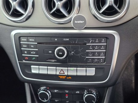 Mercedes-Benz GLA 1.6 GLA180 GPF Urban Edition SUV 5dr Petrol 7G-DCT Euro 6 (s/s) (122 ps) 19