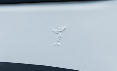 Rolls-Royce Cullinan BLACK BADGE 30