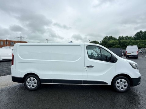 Renault Trafic 2.0 Trafic LL30 Business+ Blue dCi 4