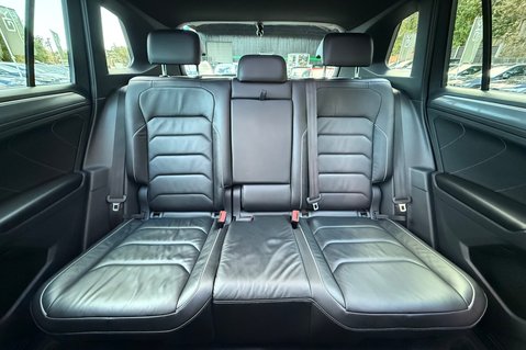 Volkswagen Tiguan R-LINE TDI BMT 4MOTION DSG -RARE LEATHER -DYNAUDIO -TOWBAR -APPLE CARPLAY  18
