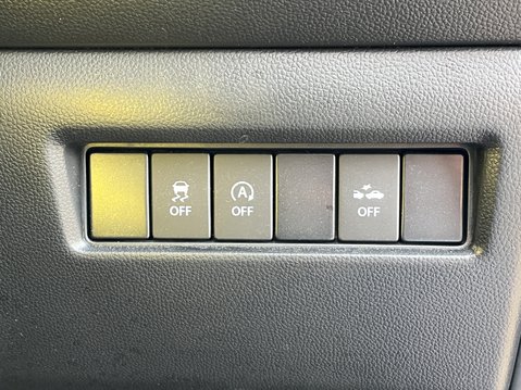 Suzuki Swift 1.2 Dualjet 83 12V Hybrid SZ-L 5dr 22