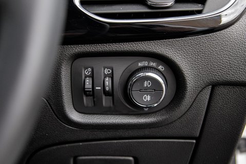 Vauxhall Astra SRI NAV S/S 16