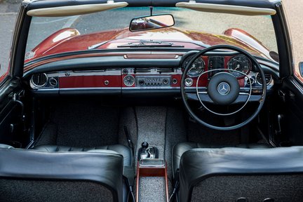 Mercedes-Benz SL Series 280SL Pagoda 21