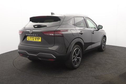 Nissan Qashqai 5dr 1.3 DIG-T MHEV Tekna Petrol Hybrid 3
