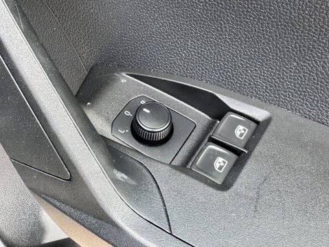 SEAT Ibiza MPI S 18