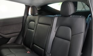 Tesla Model Y RWD Comfort Suspension GROK AI Deep Blue Metallic Adaptive LEDs 1Owner VATQ 20