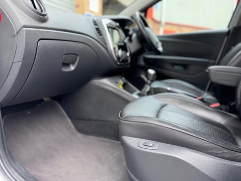 Renault Captur 1.2 TCe ENERGY Signature X Nav SUV 5dr Petrol Manual Euro 6 (s/s) (120 ps) 38