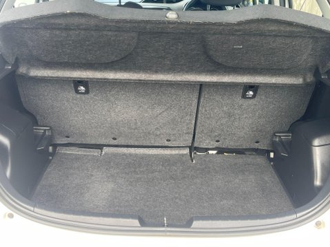 Toyota Yaris 1.0 VVT-i Icon Euro 6 5dr 25