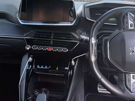 Peugeot 208 208 GT Line EV 5dr 25