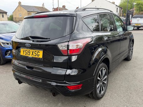 Ford Kuga ST-LINE 9