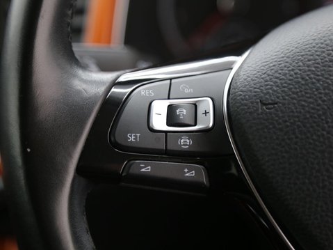 Volkswagen T-Roc 1.5 TSI EVO Design DSG Euro 6 (s/s) 5dr 11