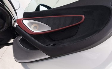 McLaren GT V8 SSG 15