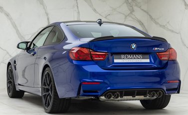 BMW M4 CS 3