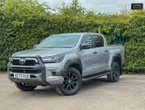 Toyota Hilux Invincible X [SOLD CR] AUTO | Camera | Nav | 2.8 LT | Euro 6 | No VAT| SEL 2