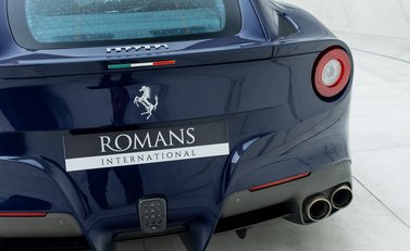 Ferrari F12 Berlinetta 26