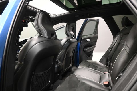 Volvo XC60 2.0 XC60 R-Design T5 AWD Auto 4WD 5dr 10
