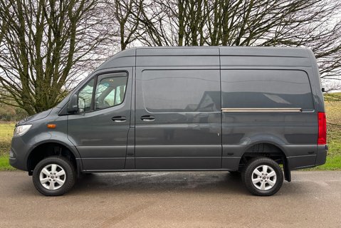 Mercedes-Benz Sprinter 316 Cdi L2 H2 4x4 Panel Van with Air Con & Leather 7