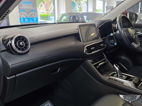 MG HS 1.5 T-GDI 16.6kWh Exclusive Auto Euro 6 (s/s) 5dr 24