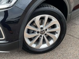 Volkswagen T-Roc 1.5 T-Roc Match TSI S-A 5dr 3