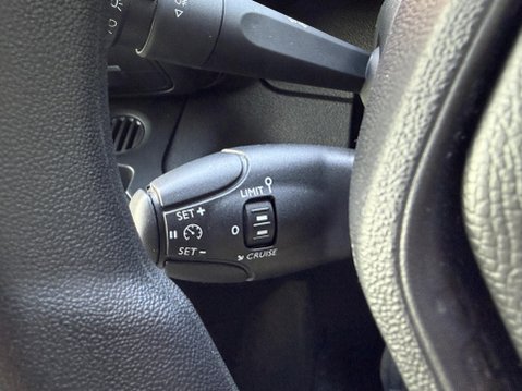 Peugeot e-Partner 800 50kWh Professional Premium + Standard Panel Van 5dr Electric Auto SWB ( 29
