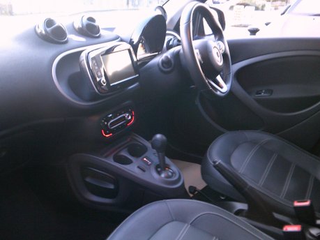Smart Forfour PRIME PREMIUM PLUS T ONLY 27,000 MILES FROM NEW 17