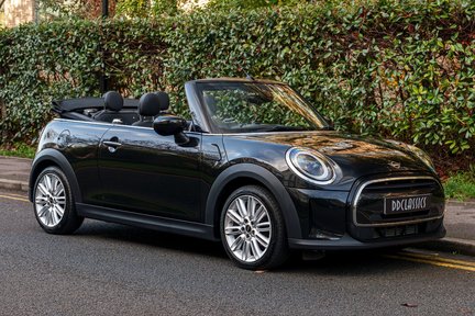 Mini Cooper Convertible Exclusive 2