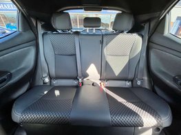 Toyota Yaris 1.5 Yaris Dynamic HEV CVT 5dr 58