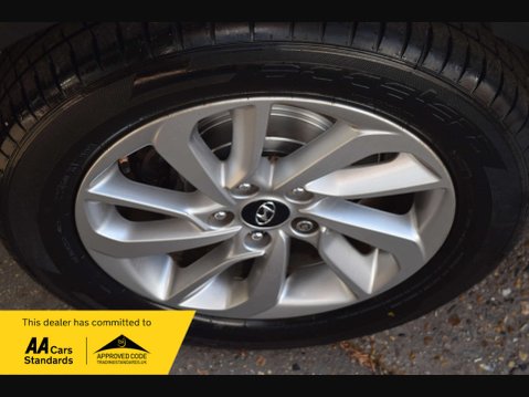 Hyundai TUCSON 1.7 Tucson SE Nav Blue Drive 2WD CRDi 5dr 23