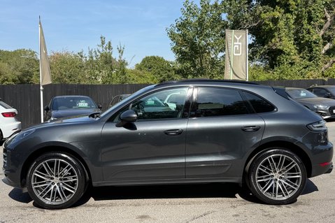 Porsche Macan PDK - 21" TURBO WHEELS -PAN ROOF -BOSE -PASM -CAMERA -£15K EXTRAS  9
