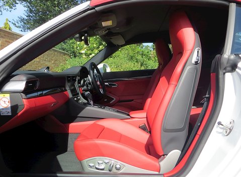 Porsche 911 (991) Turbo S Cabriolet 5