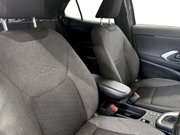 Toyota Yaris Cross 1.5 VVT-h Design SUV 5dr Petrol Hybrid E-CVT Euro 6 (s/s) (116 ps) 11