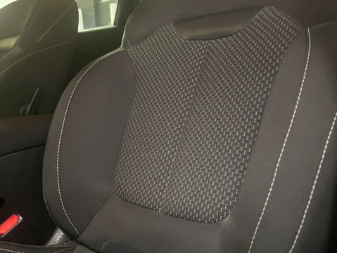 Renault Kadjar 1.5 Kadjar Dynamique Nav dCi Auto 5dr 25