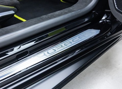 Lamborghini Huracan Tecnica 29