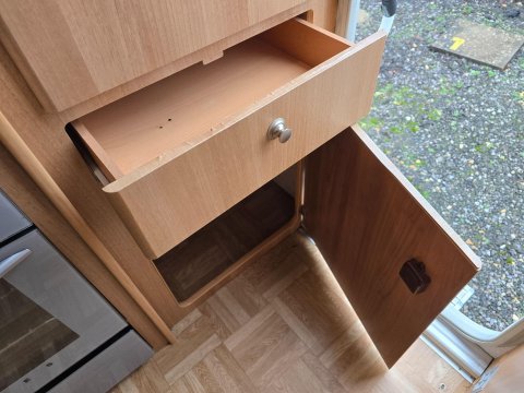 Autocruise Stargazer Grand Tour 32