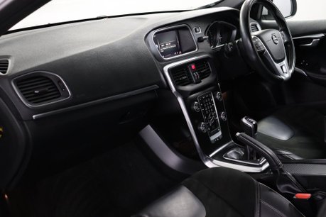 Volvo V40 D2 R-DESIGN NAV PLUS 34