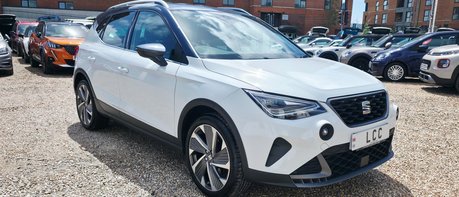 SEAT Arona ECOTSI FR SPORT.. STUNNING EXAMPLE.. 1 PREVIOUS OWNER 1