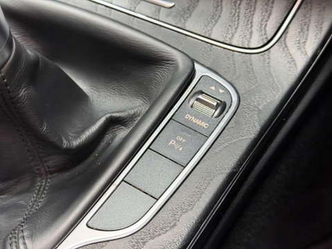 Mercedes-Benz C Class 2.1 C220d AMG Line Coupe 2dr Diesel Manual Euro 6 (s/s) (170 ps) 43