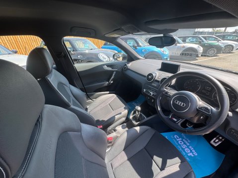 Audi A1 SPORTBACK TFSI S LINE 24