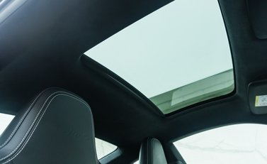 Porsche 911 Turbo S (992) 18