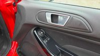 Ford Fiesta 1.0T EcoBoost Zetec Euro 5 (s/s) 5dr 31