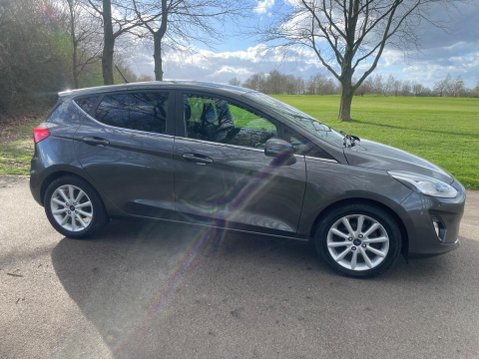 Ford Fiesta 1.0T EcoBoost Titanium Euro 6 (s/s) 5dr 4