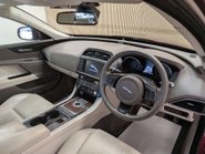 Jaguar XE 2.0 XE Portfolio i Auto 4dr 35