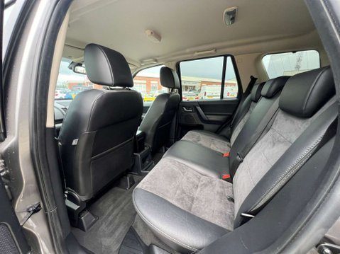 Land Rover Freelander 2.2 Freelander XS SD4 Automatic 4WD 5dr - NATIONAL DELIVERY* 37