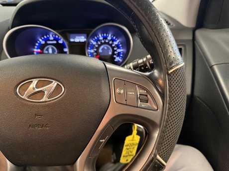 Hyundai ix35 1.7 CRDi SE Euro 5 (s/s) 5dr (Nav) 32