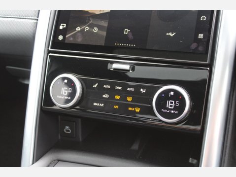 Land Rover Discovery R-DYNAMIC HSE MHEV 20