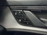 Porsche Taycan Performance Plus 93.4kWh Turbo Saloon 4dr Electric Auto 4WD (680 ps) 53
