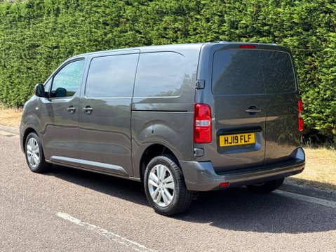 Peugeot Expert 2.0 BlueHDi 1400 Professional Plus Standard Panel Van MWB Euro 6 (s/s) 6dr 6