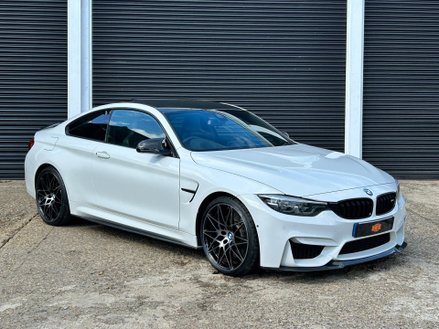 BMW 4 Series M4 COMPETITION
