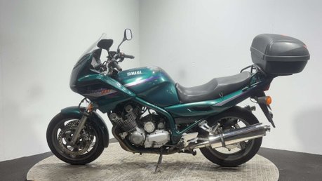 Yamaha XJ 1995 RUNNING PROJECT BIKE SPARES OR REPAIR SHAFT DRIVE 900CC TRIKE? 4