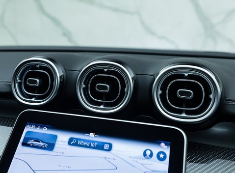 Mercedes-Benz C63 AMG S E NIGHT EDITION PREMIUM PLUS 22